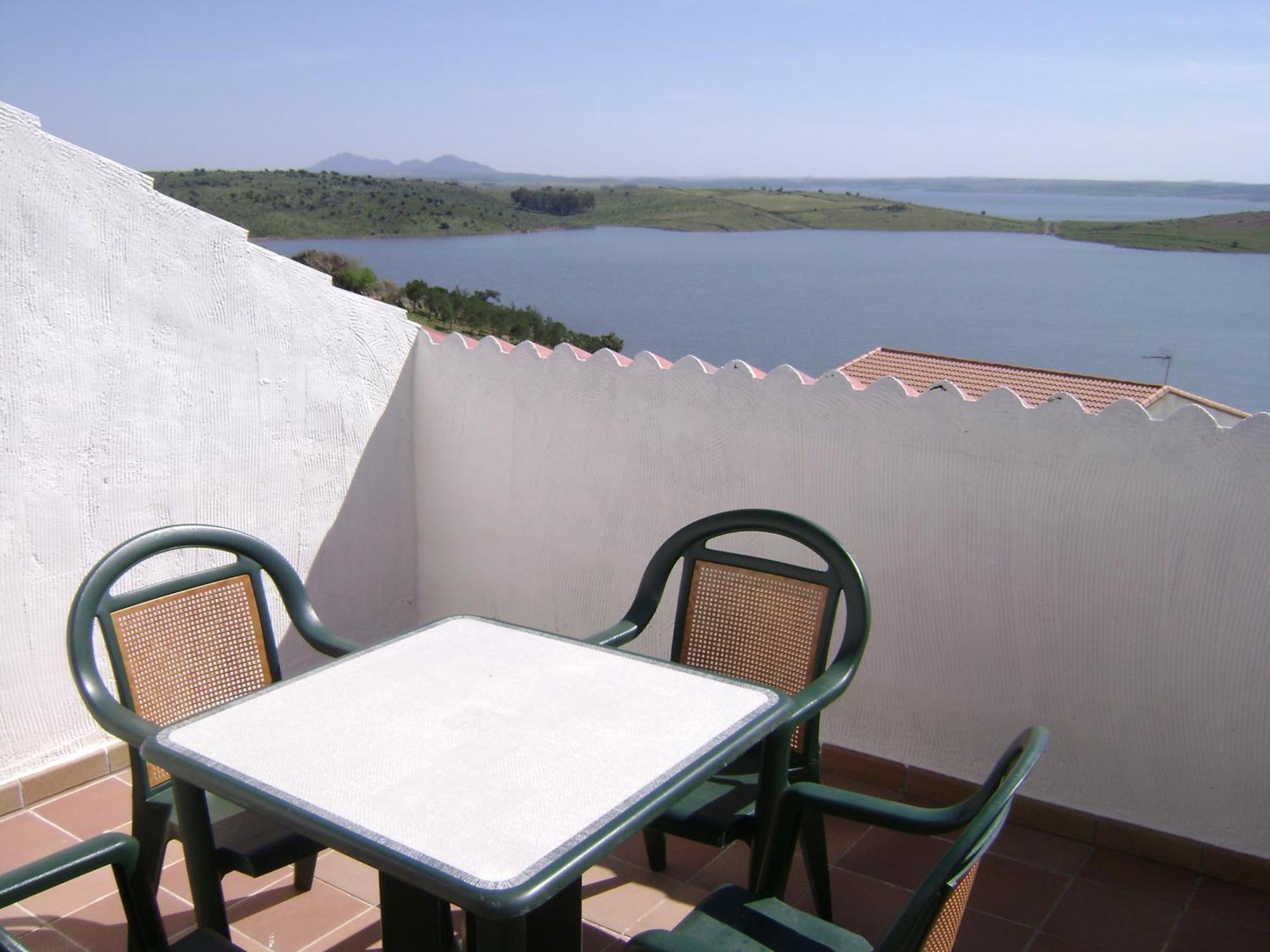 Apartamentos Trinidad Alange Exterior foto